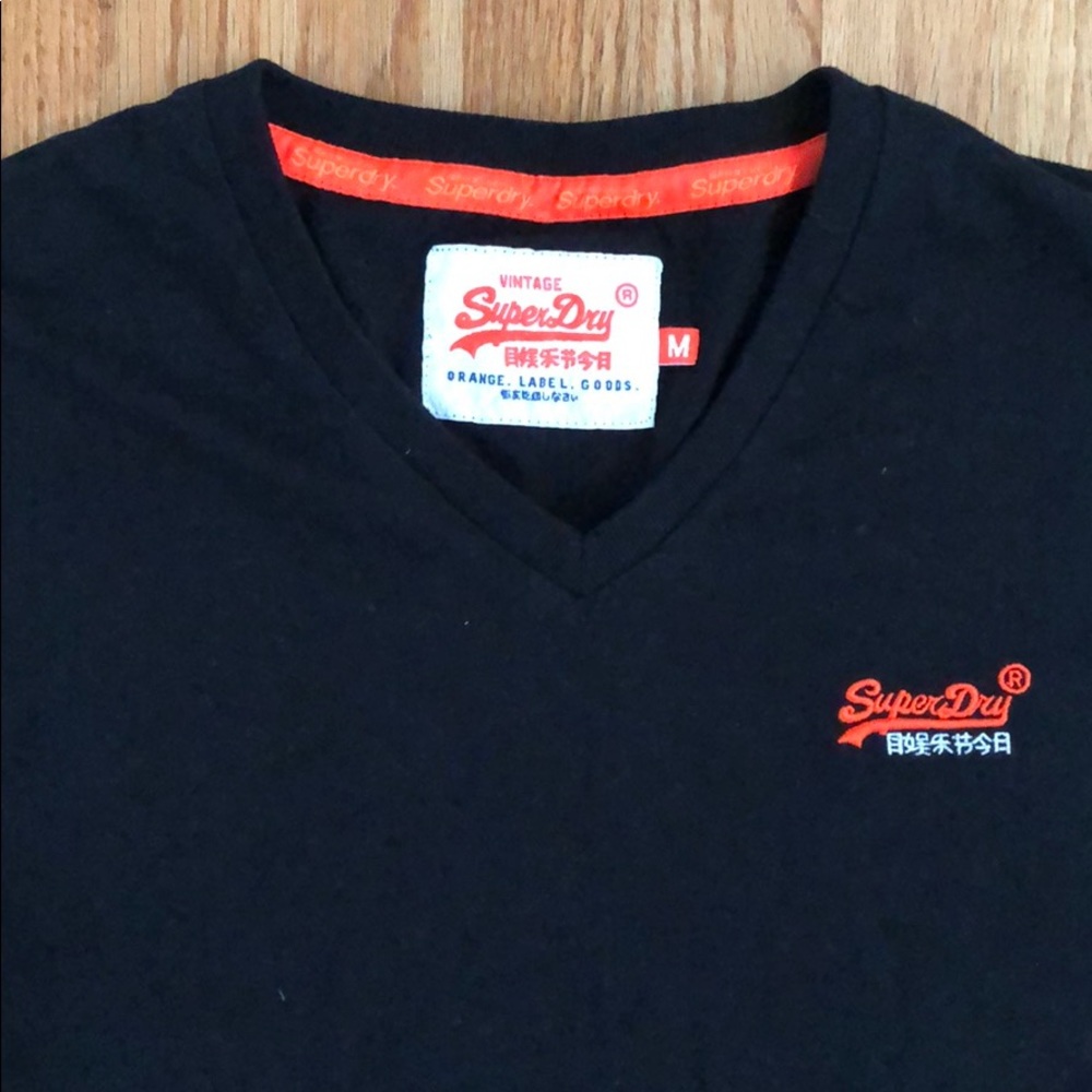 SuperDry 100% cotton V-neck Short sleeve tee